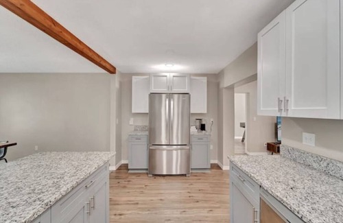 Lake Sarasota Casa | Contemporary Home with heated LARGE POOL and SPA