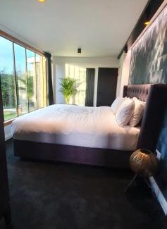 Kilsallaghan Cabina | Contemporary Dublin Suite