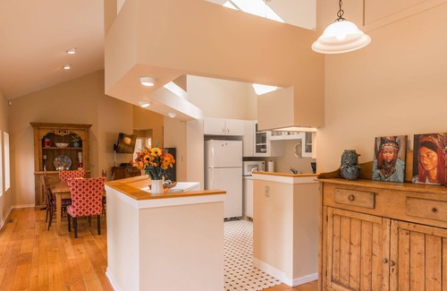 Copake Casa | Contemporáneo orillas del lago, esquí, tenis y barco Cozy 3 Habitaciones