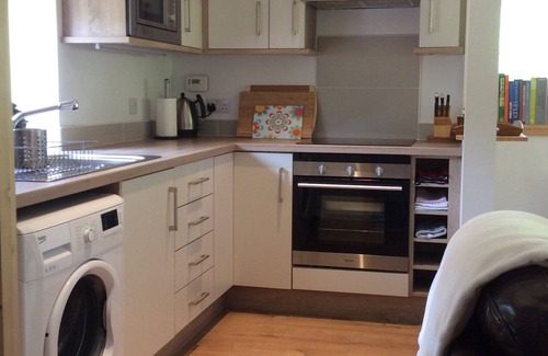 Inverarnie Cabina | Moderna cabaña a estrenar de un dormitorio con WiFi