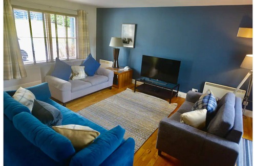 Auchterarder Casa | Contemporary Scottish Lodge -Pool & Spa Free Wifi
