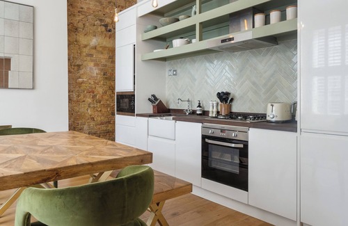 Addison Apartamento | Contemporary Spacious Luxury West London Flat