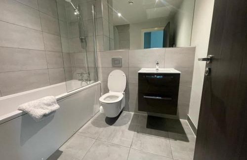 Bracknell Apartamento | Contemporary Studio with free Parking in Bracknell