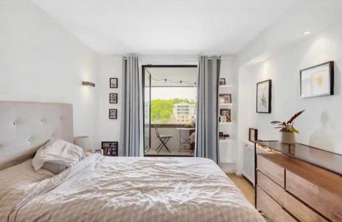 Billingsgate Apartamento | contemporary urban retreat in bank