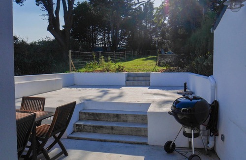 Sauzon Casa | Villa contemporánea con vista al mar en Sauzon