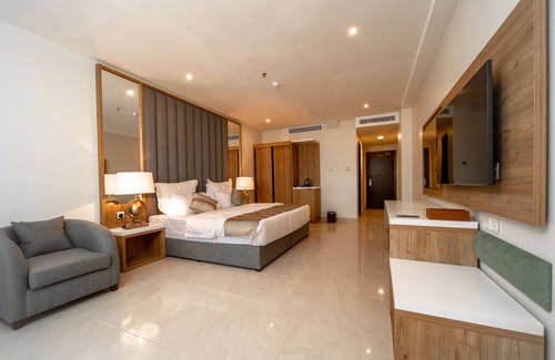 Eastern Province Hotel | Continent Hotel Al Uqayr