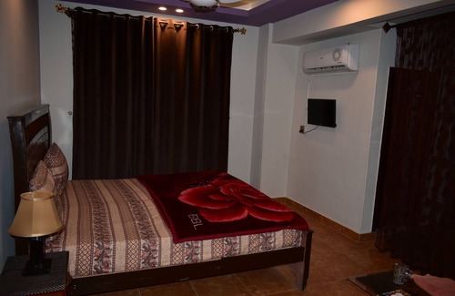 Loralai District Hotel | Continental Guest House