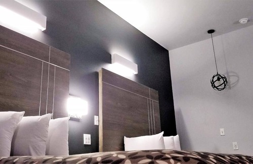 Conway Hotel | Continental Inn & Suites
