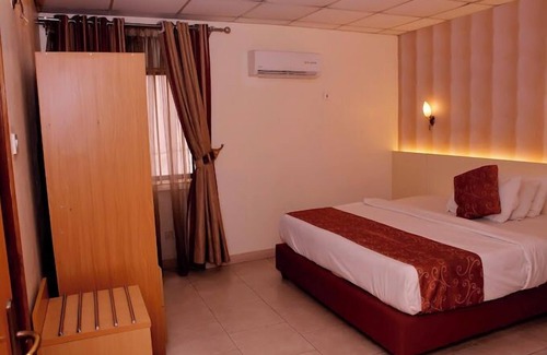 Abeokuta Hotel | Continental Suites Ltd
