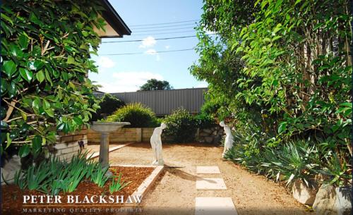 Kambah Casa | Convenience location with large living areas