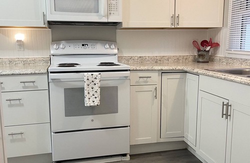Boger City Casa | Convenient 2 Bed/2Bath Home