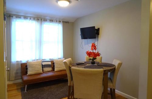 Everett Apartamento | Convenient 2 bed Apt in Everett a Short Walk to Encore