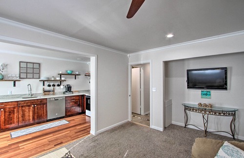 Burien Casa | Convenient Burien Getaway: 12 Mi to Dtwn SEA!