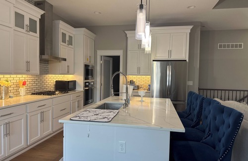 Waukee Casa | Comfortable, cozy, modern home in a great neighborhood of Clive Waukee