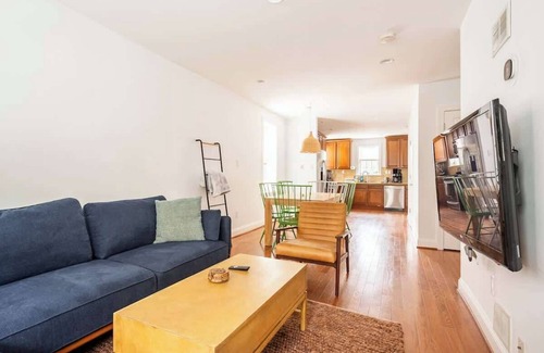Wilmington Casa | Convenient home in Little Italy w/ off street PK