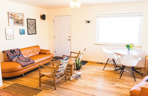 South Salt Lake Casa | Convenient Location Mid Term Rental, Pets allowed! Great neighborhood