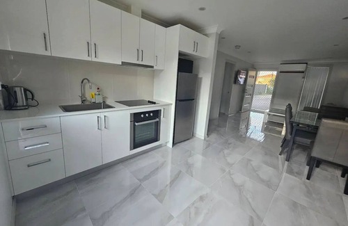 Cabramatta Casa | Convenient new private entire home in the heart of Little Saigon.