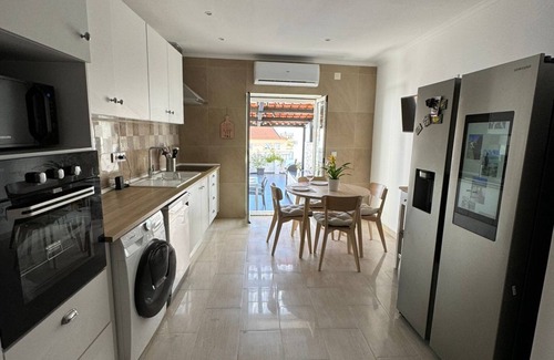 Povoa de Santa Iria Casa | Convenient accommodation, for your holidays with Family or business travel needs