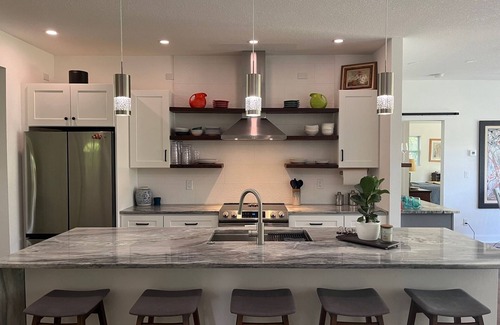 Arlington Park Casa | Convenient + Quiet + Relaxing / Close to Beaches + Close to Activities
