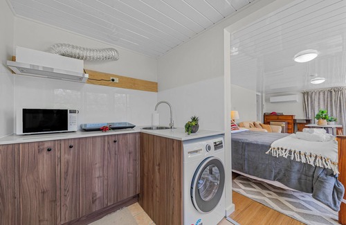 West Gosford Apartamento | Convenient spot Gosford /near M1HW,CBD,Hospital,Stadium,water view,fishing,pet
