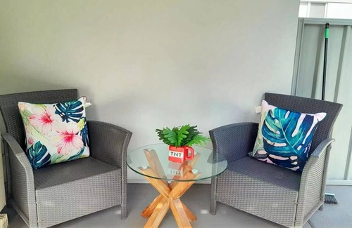 West Gosford Apartamento | Convenient spot Gosford /near M1HW,CBD,Hospital,Stadium,water view,fishing,pet