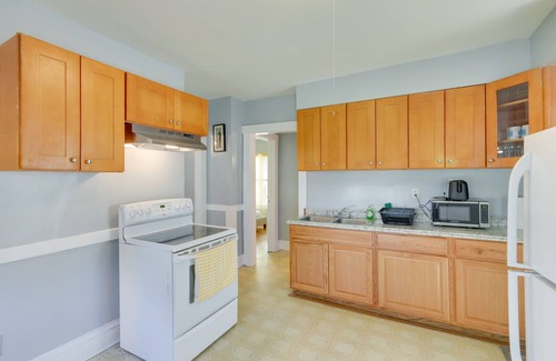 Springfield Apartamento | Convenient Springfield Apartment 3 Mi to Downtown!