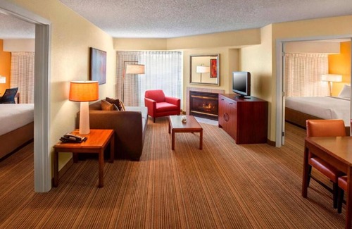Bethlehem Casa | Convenient Stay in Bethlehem! 2 Modern Units w/ Parking, Fully equipped Kitchens