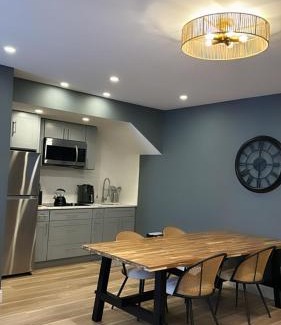 Elizabeth Casa | Convenient Stay Near Newark Airport
