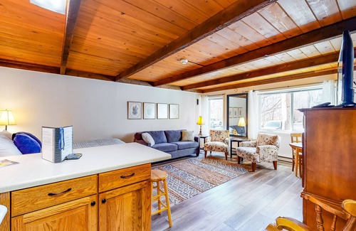 Elkhorn Apartamento | w condominio conveniente / Sun Valley piscina y el jacuzzi Resort, a pie de Sun Valley Lake!
