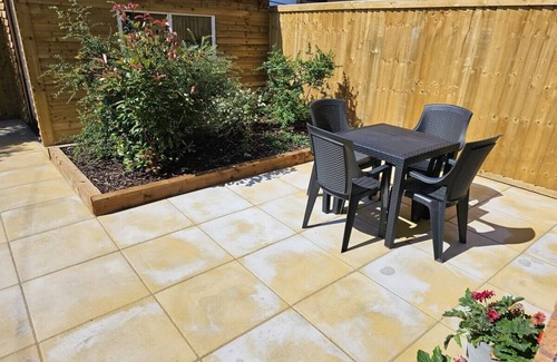 Birkenhead Casa | Convenient Wirral Retreat