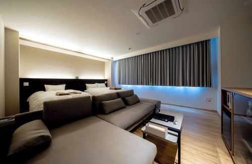 Hatsukaichi Hotel | Summer trip plan A101 for friends and family / Hatsukaichi Hiroshima