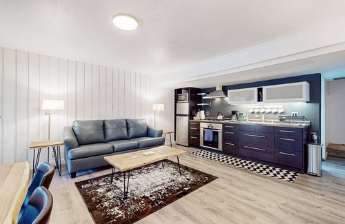 Mountain Valley Apartamento | Conveniently located home with W/D & WiFi - nearby ski area