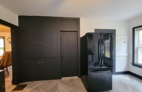 Penn Yan Cabaña | Conveniently located near main street w/ L2 EV charging facility
