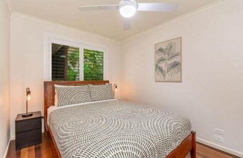 Yamba Casa | Convent Cottage - Pet friendly home in the centre of town