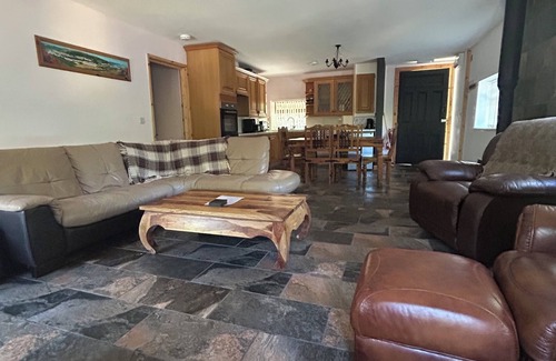 Abercwmboi Casa | Converted Barn bike park wales, Pen-y-Fa, Brecon, waterfalls, pet friendly
