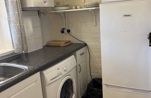 New Forest District Cabaña | Conversión láctea de autoservicio única situada en una nueva granja forestal