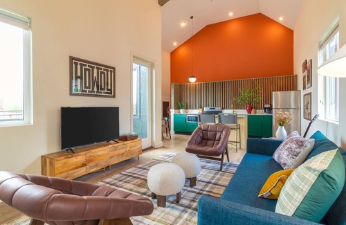 Buena Vista Apartamento | Conway B203 by AvantStay | Private Balcony, Near Broadway