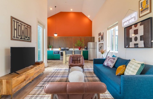 Buena Vista Apartamento | Conway B203 by AvantStay | Private Balcony, Near Broadway