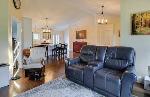 Center Conway Casa | Conway Retreat: Private Hot Tub, Deck & Game Room!