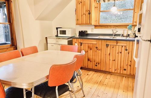 Cooksburg Cabina | Cook Forest/FREE WIFI,Firewood,A/C, Dog Stay