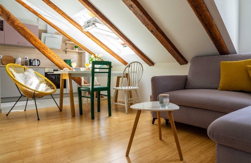 Split Apartamento | Cool attic apartment Marina