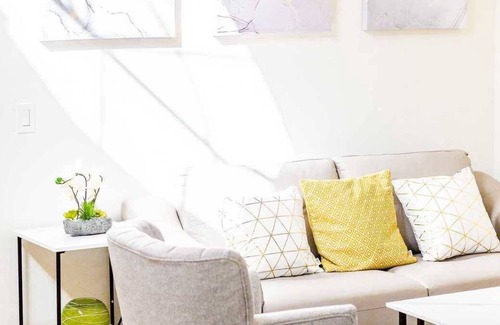 El Monte Casa | Cool Breeze on Deana