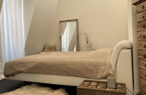 Katendrecht Apartamento | cool city loft with a beautiful view over the Maas
