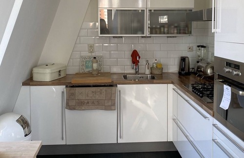 Katendrecht Apartamento | cool city loft with a beautiful view over the Maas