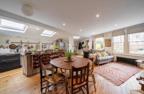 Dalgarno Apartamento | Cool en-suite double in fun Kensal Green, great transport options.