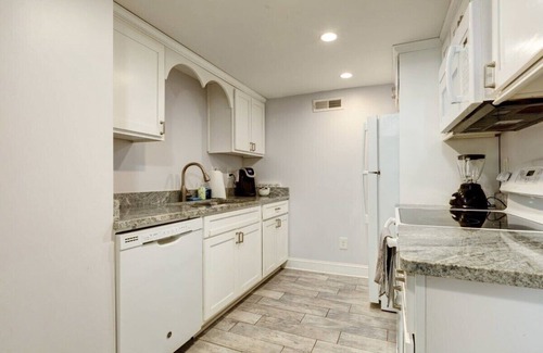 Wesley Heights Casa | Casa de huéspedes fresco Cerca de Uptown. Caminar a todos lados