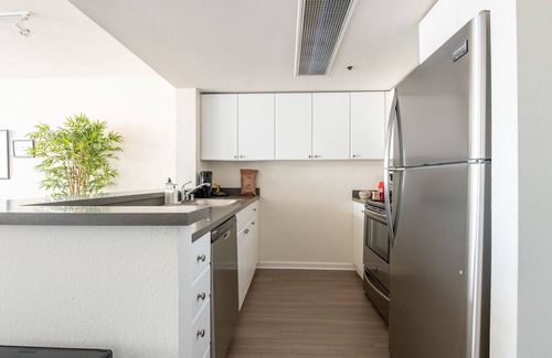 China Basin Apartamento | Cool South Beach 2BR w/ Roof Tennis, nr Public Transport, by Blueground