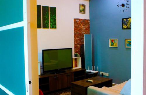 Cyberjaya Apartamento | Cool Sunset studio Netflix wifi balcony2free park