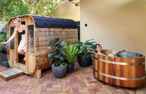 Coolum Beach Casa | Coolum Family Hideaway with Pool, Sauna & Ice Bath
