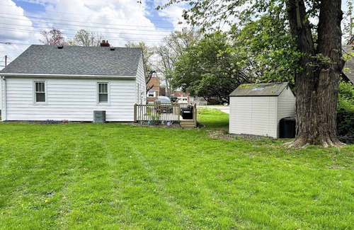 Blue Ash Casa | Cooper 2 Bed 1 Bath in Blue Ash Family Home
